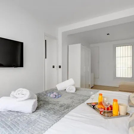Bluestay 123 - Superb In Parigi